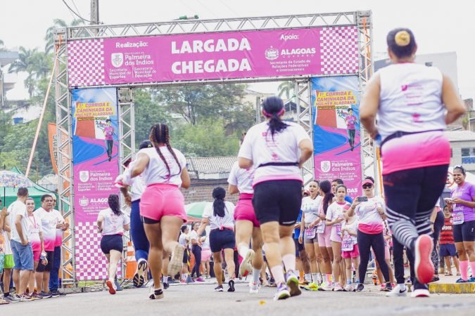 Mais de 1.000 mulheres participam da 1ª Corrida e 